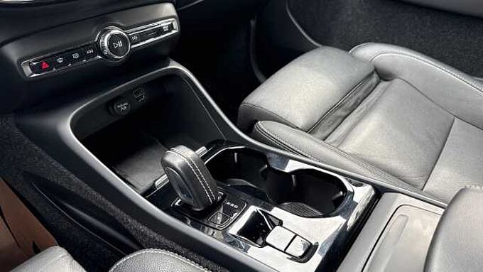 Volvo XC40 R-Design, T2 Geartronic